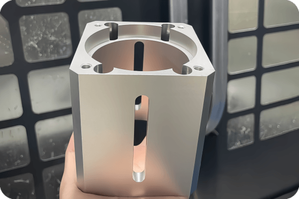 rally-cnc-milled-aluminum-slotted-housing