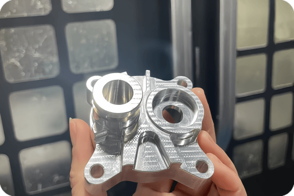 rally-complex-aluminum-cnc-machined-flange